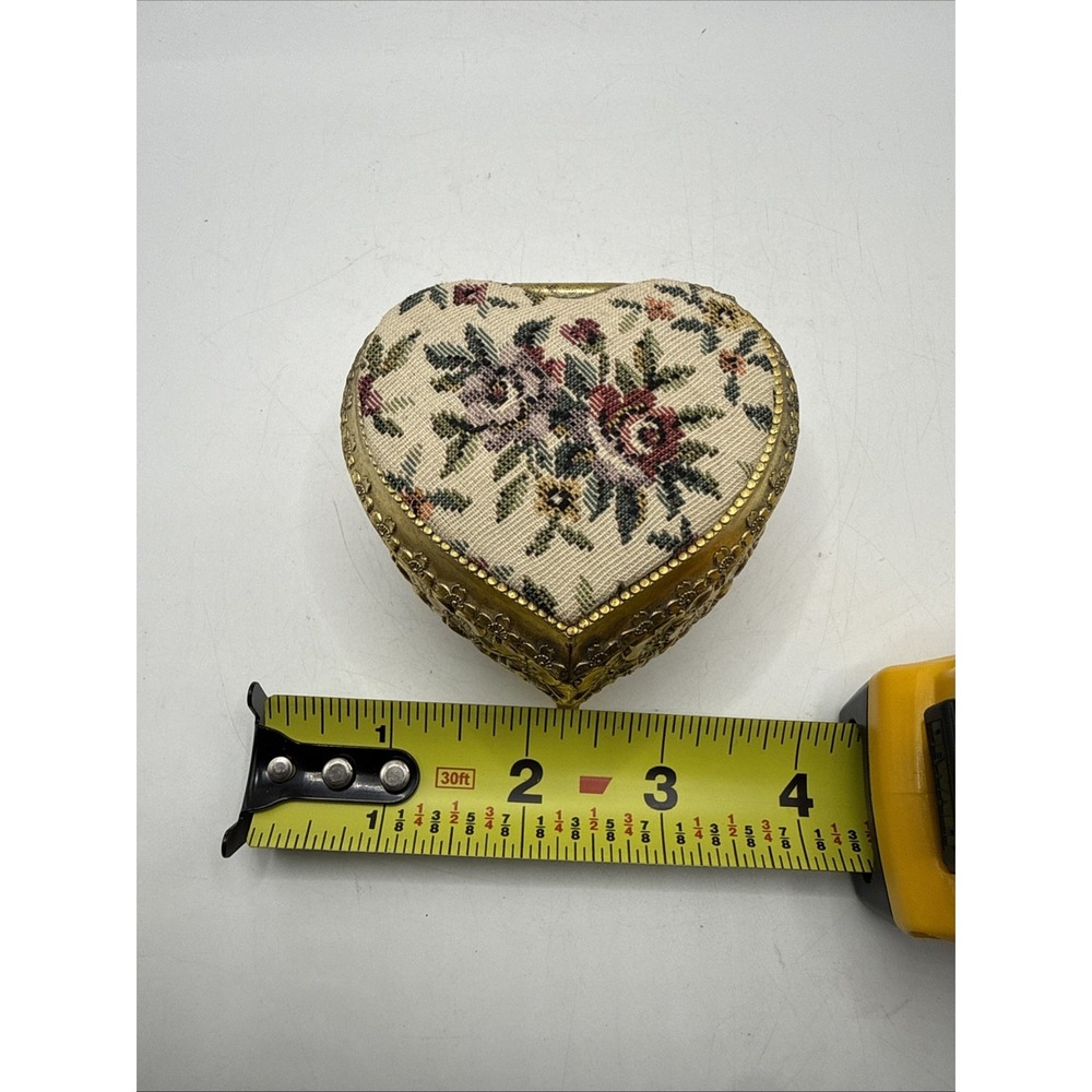 Vintage Floral Tapestry Jewelry Trinket Box Japan Brass Gold Tone Needlepoint - Picture 10 of 11
